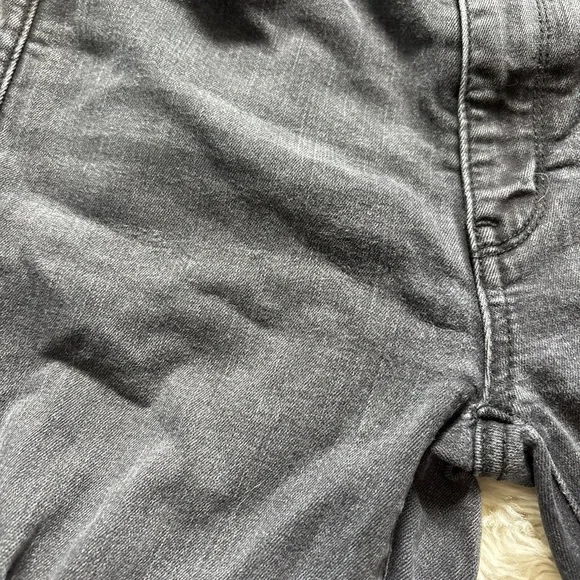 American Eagle Outfitters Charcoal Distressed Skinny Jeans - Picture 10 of 16